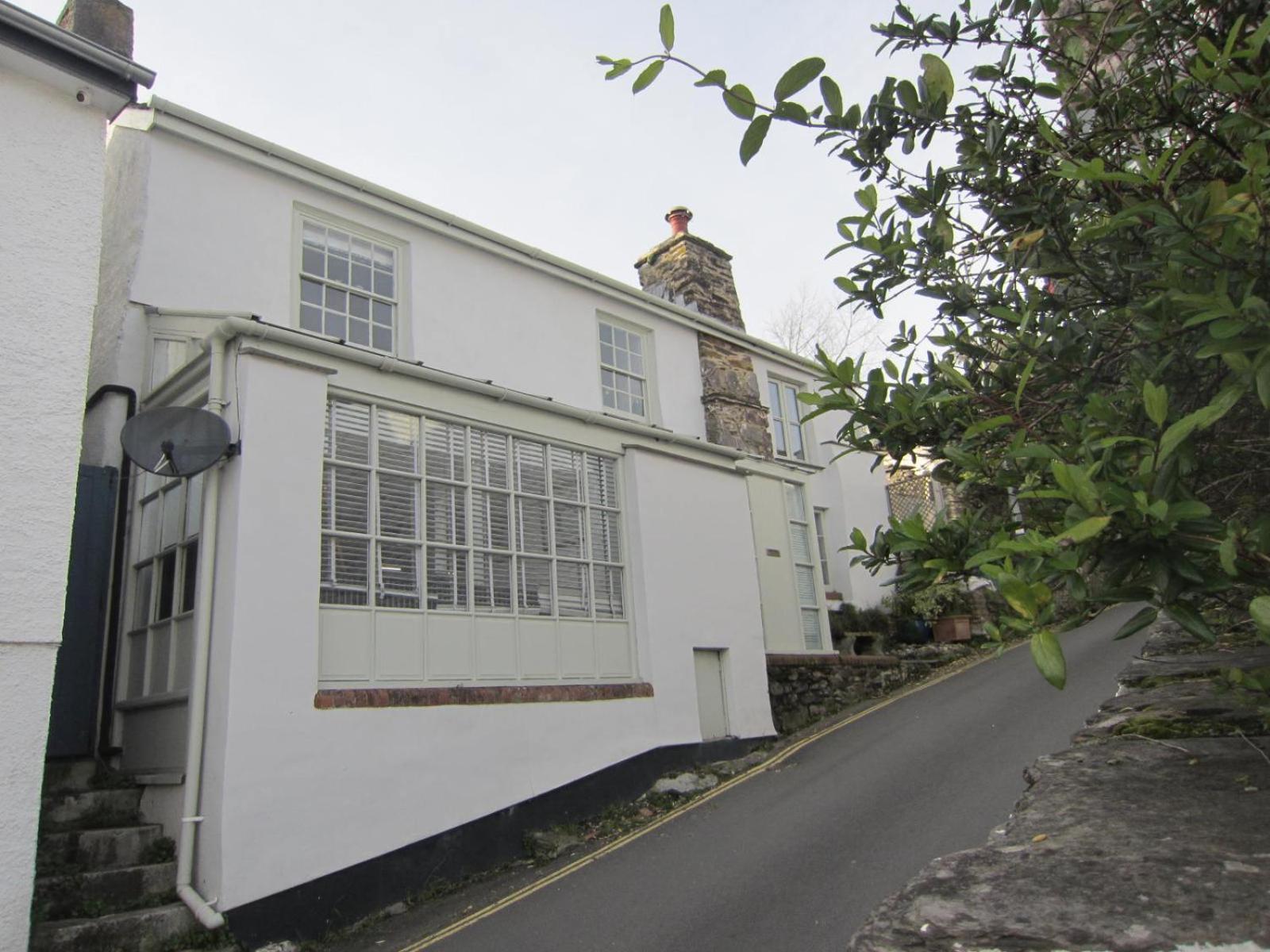 The Cottage , Newton Ferrers Exterior photo